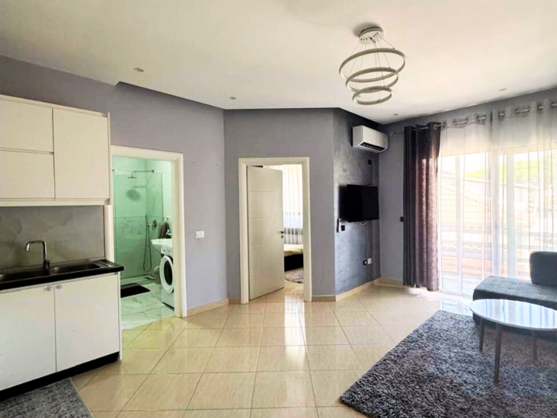 Apartmán u moře Albánie na prodej – investiční nemovitost blízko pláže / Seaside apartment Albania for sale – real estate investment near beach
