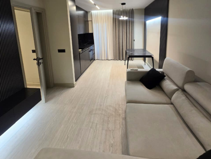 partmán na prodej Mali i Robit Golem Albánie s výhledem na moře a moderním interiérem ALT (EN): Sea view apartment for sale Mali i Robit Golem Albania with modern interior