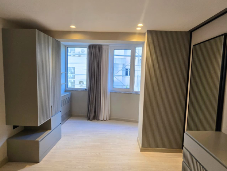 ALT (CZ): Apartmán na prodej Mali i Robit Golem Albánie s výhledem na moře a moderním interiérem ALT (EN): Sea view apartment for sale Mali i Robit Golem Albania with modern interior