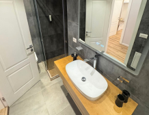 Apartmán u moře Albánie na prodej – investiční nemovitost blízko pláže / Seaside apartment Albania for sale – real estate investment near beach