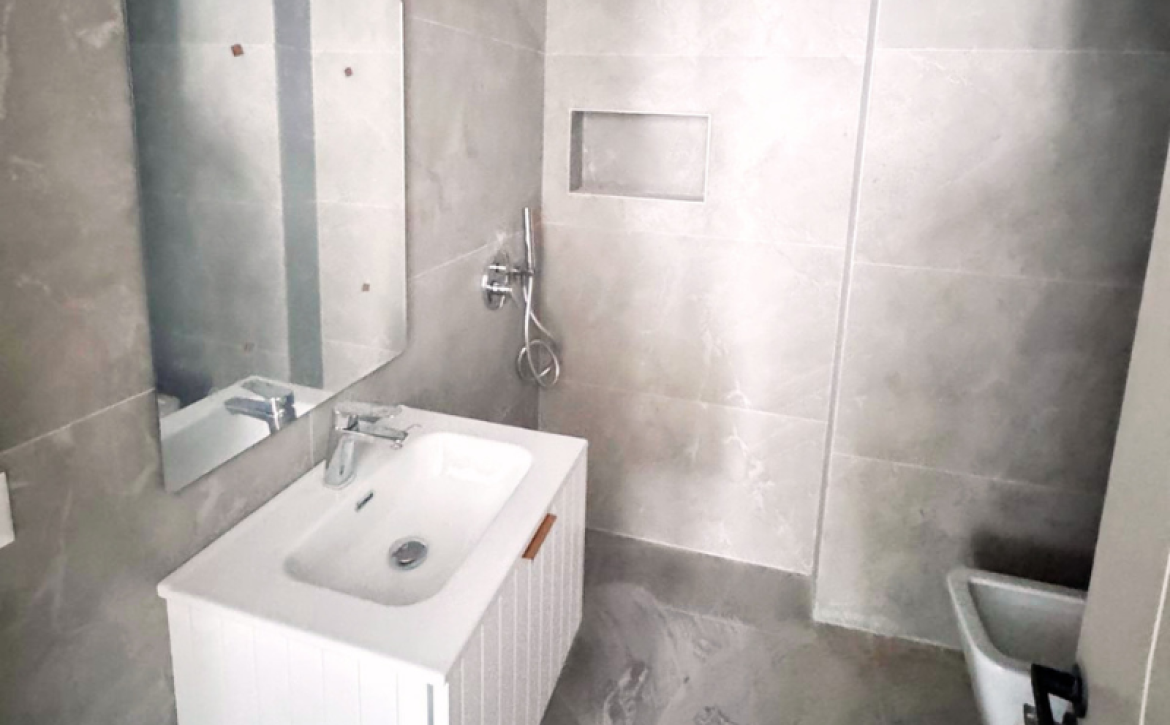 Modern apartment in new residential project in Mali i Robit, Albania, 2nd floor, near the sea, future shared swimming pool