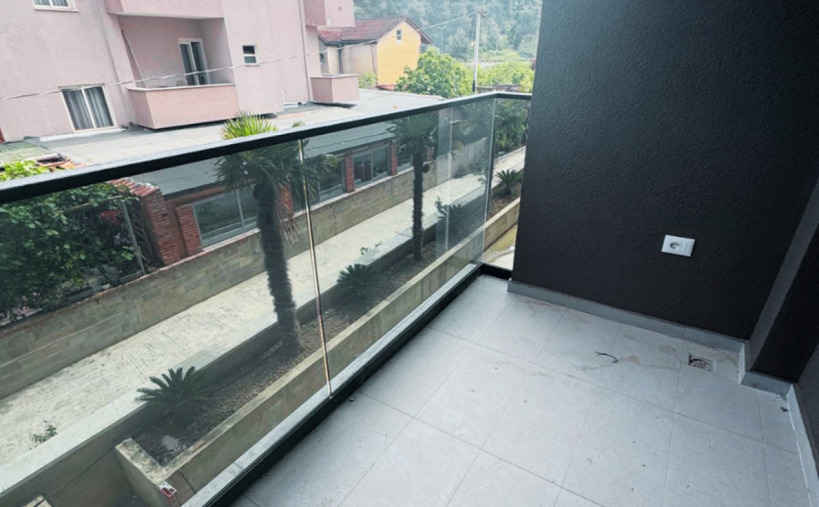 Modern apartment in new residential project in Mali i Robit, Albania, 2nd floor, near the sea, future shared swimming pool