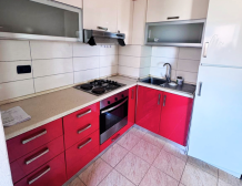 Furnished apartment in Durrës with partial sea view, close to beach and local amenities