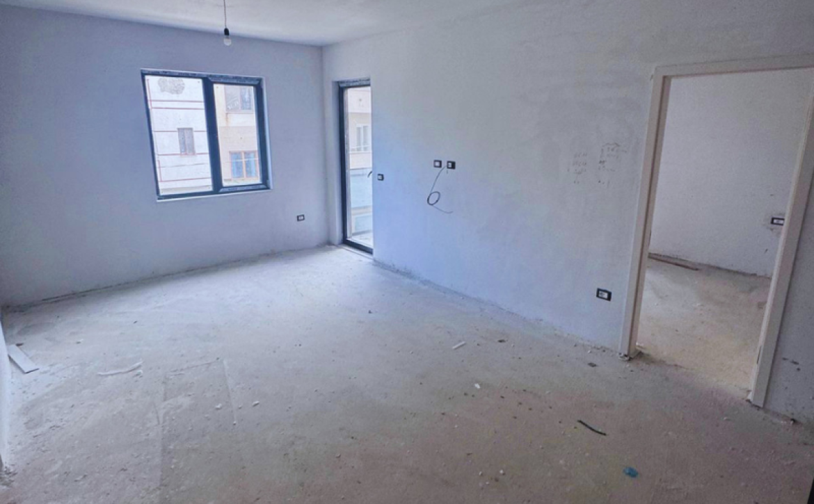 Modern apartment in new residential project in Mali i Robit, Albania, 2nd floor, near the sea, future shared swimming pool