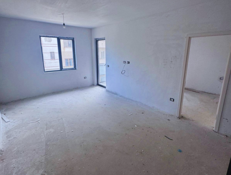 Modern apartment in new residential project in Mali i Robit, Albania, 2nd floor, near the sea, future shared swimming pool