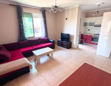 Furnished apartment in Durrës with partial sea view, close to beach and local amenities