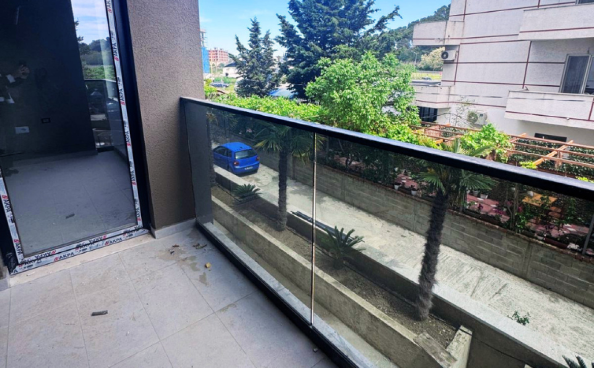 Modern apartment in new residential project in Mali i Robit, Albania, 2nd floor, near the sea, future shared swimming pool