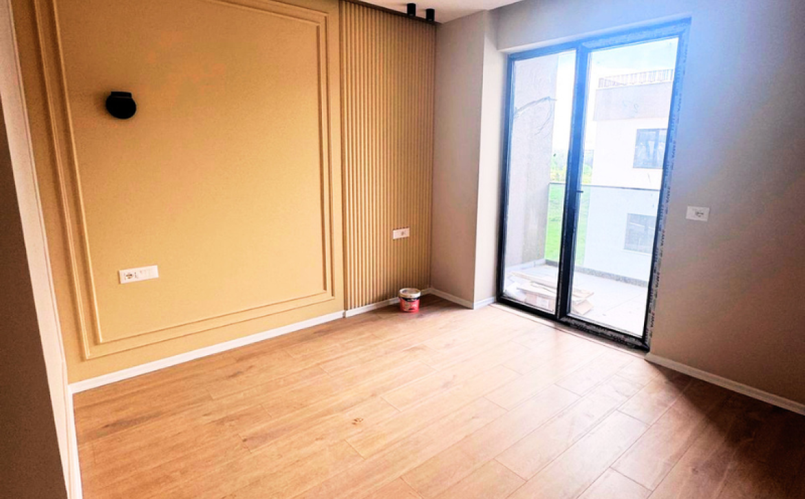 Modern apartment in new residential building, 5th floor, shared swimming pool in courtyard, Albania development, under construction