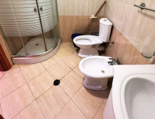 Furnished apartment in Durrës with partial sea view, close to beach and local amenities