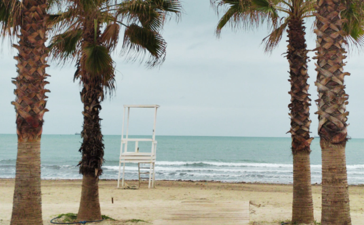 Modern apartment in new residential building, 5th floor, shared swimming pool in courtyard, Albania development, under construction