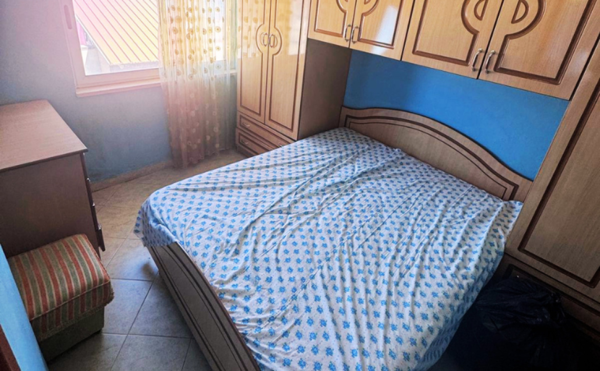 Modern 1-bedroom apartment with balcony near the beach