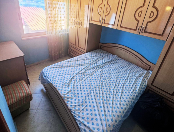 Modern 1-bedroom apartment with balcony near the beach