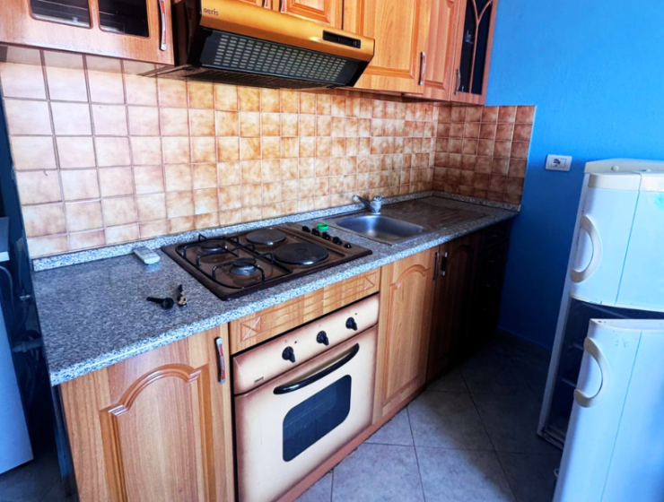 Modern 1-bedroom apartment with balcony near the beach