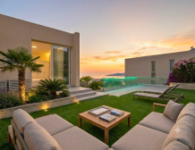 Luxusní vila s 2 ložnicemi a soukromou zahradou v resortu Green Coast v Palasë