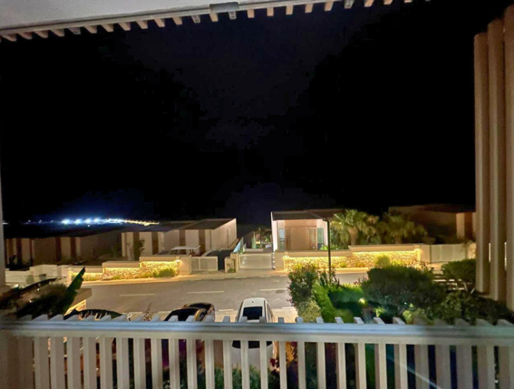 Luxusní vila s 2 ložnicemi a soukromou zahradou v resortu Green Coast v Palasë