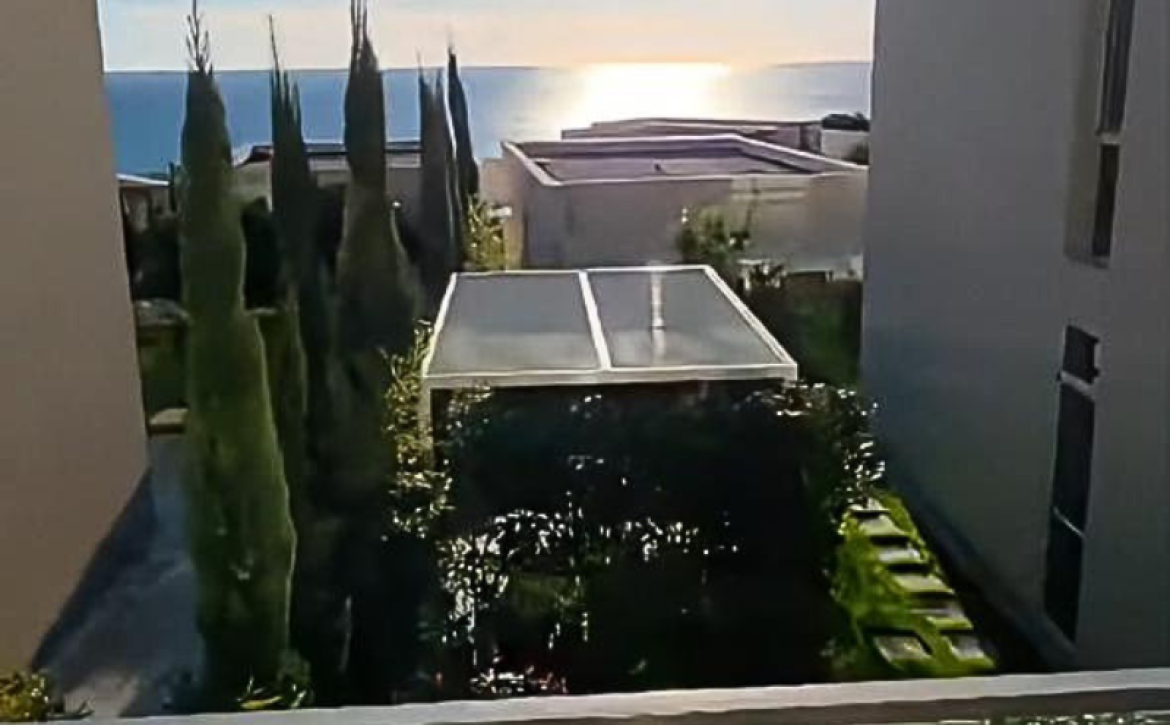 luxusni-apartman-3kk-green-coast-palase