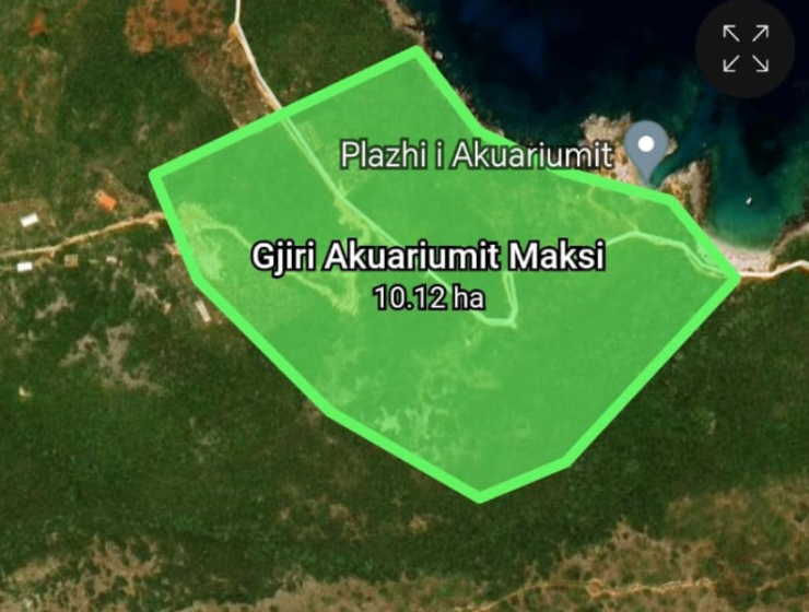 Unikátní stavební pozemek 10,1 ha přímo na pláži Akuariumit | Albania Home