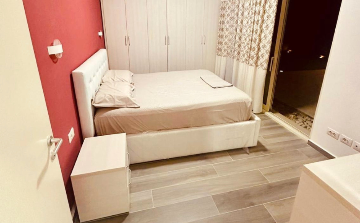 Luxusní vila s 2 ložnicemi a soukromou zahradou v resortu Green Coast v Palasë
